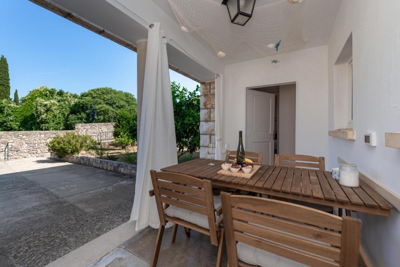 Apartment Near Old Town, Free Parking & Huge Garden Dubrovnik Eksteriør bilde