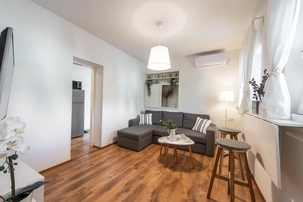 Apartment Near Old Town, Free Parking & Huge Garden Dubrovnik Eksteriør bilde