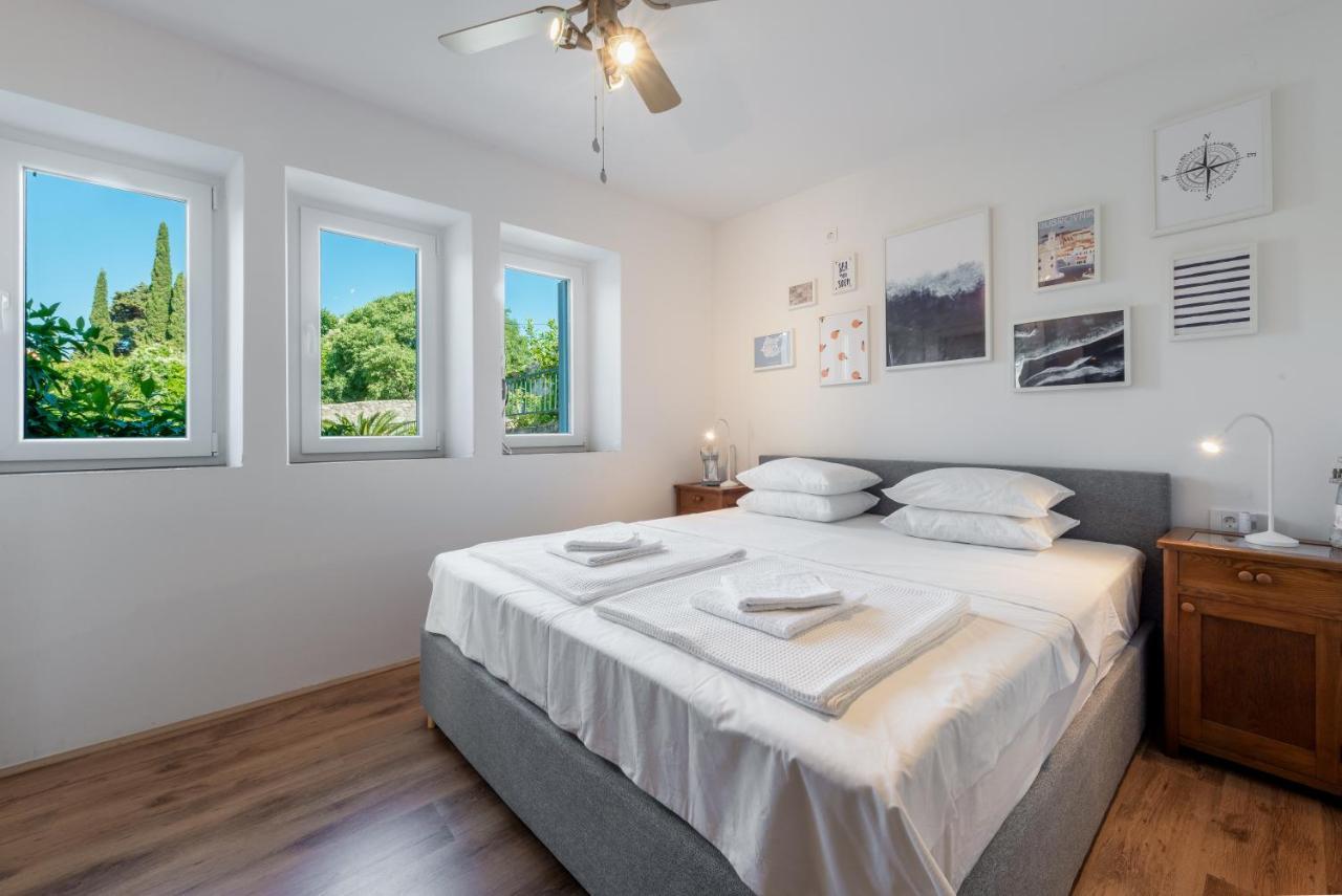 Apartment Near Old Town, Free Parking & Huge Garden Dubrovnik Eksteriør bilde