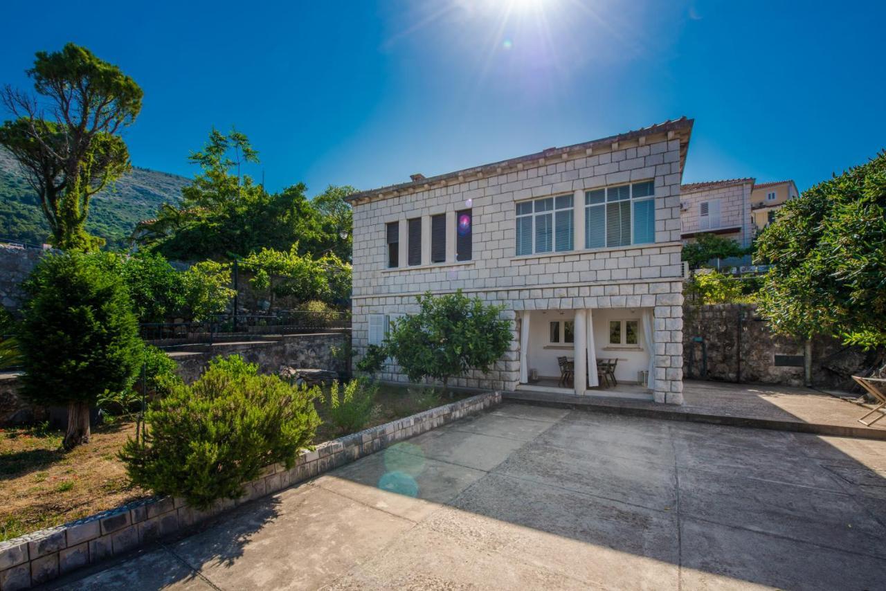 Apartment Near Old Town, Free Parking & Huge Garden Dubrovnik Eksteriør bilde